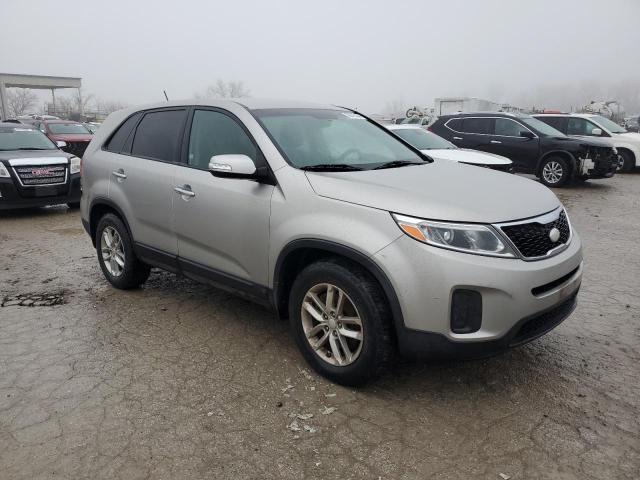 VIN 5XYKT3A66EG514134 2014 KIA SORENTO no.4