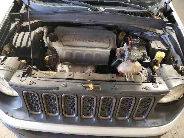 2016 JEEP RENEGADE L - ZACCJBBT8GPE04617