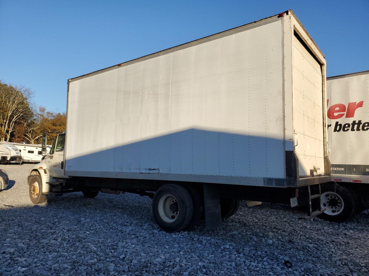 Lot #3024279848 2002 INTERNATIONAL 4000 4300