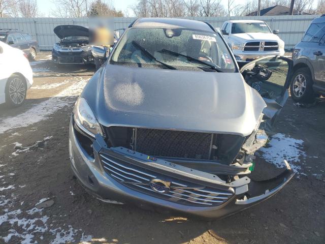 2017 VOLVO XC60 T5 YV440MDJ9H2098020