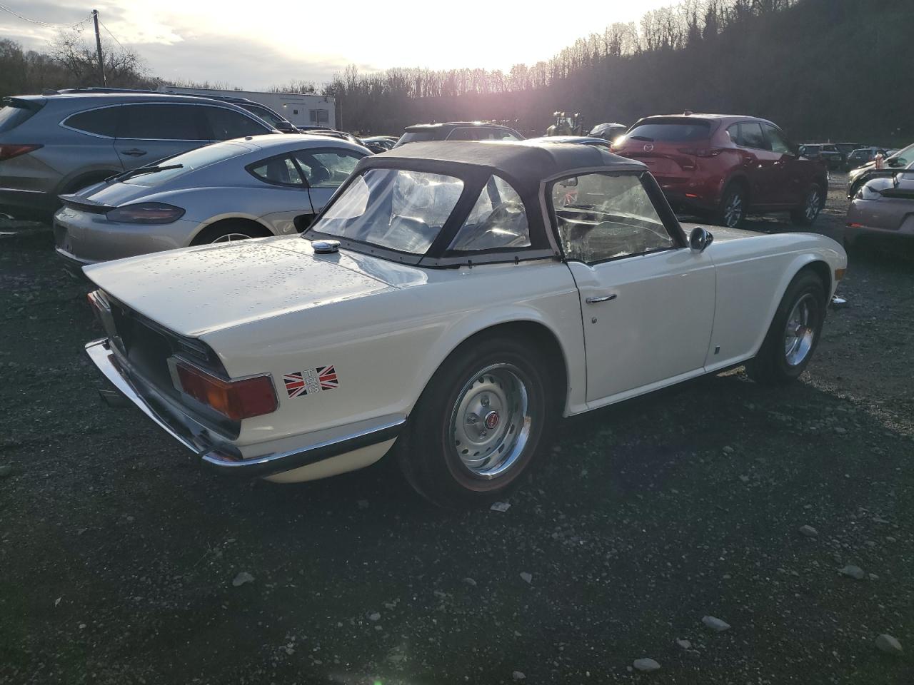 Lot #3050302890 1974 TRIUMPH CAR TR6