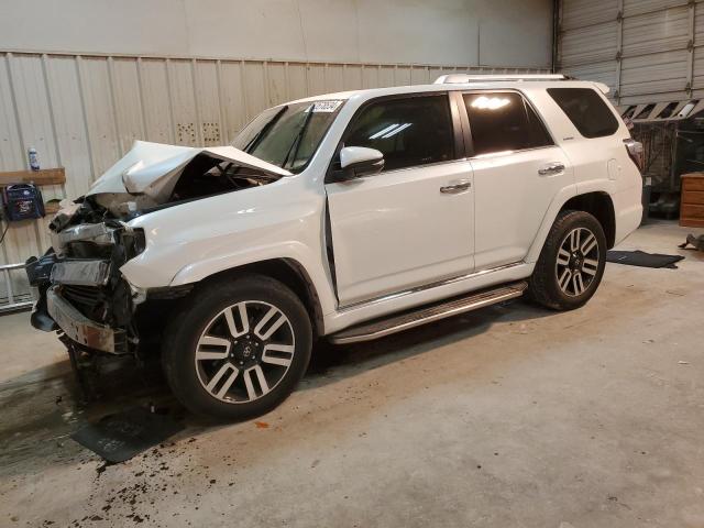 2020 TOYOTA 4RUNNER SR - JTEBU5JRXL5836389