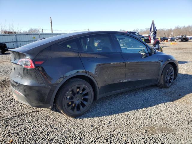 2023 TESLA MODEL Y 7SAYGDEE1PA196293