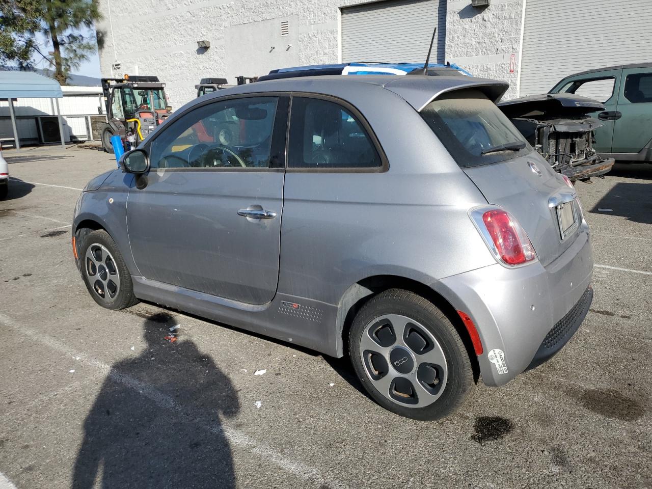 Lot #3034349099 2016 FIAT 500 ELECTR