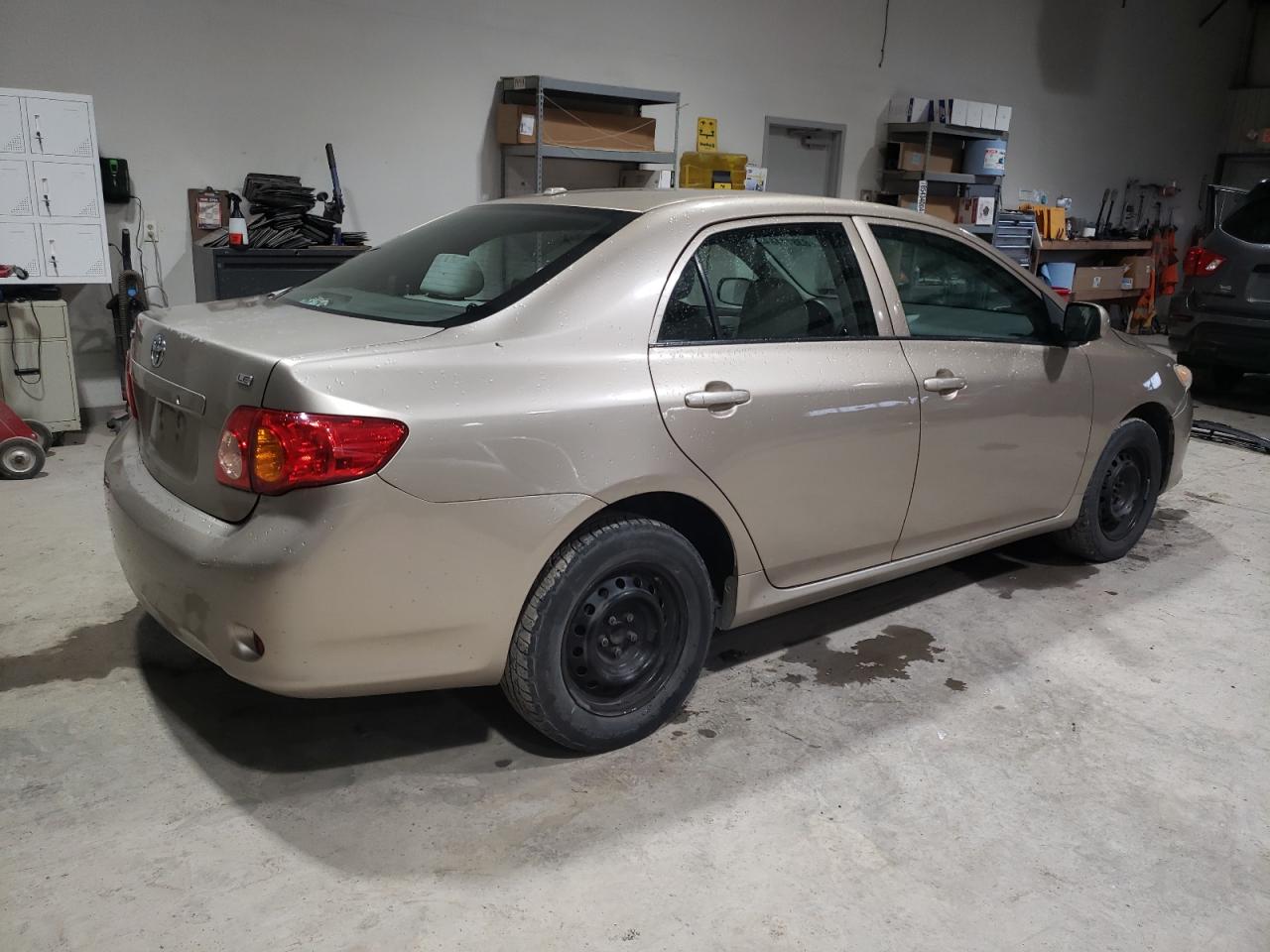 Lot #3033327896 2010 TOYOTA COROLLA BA