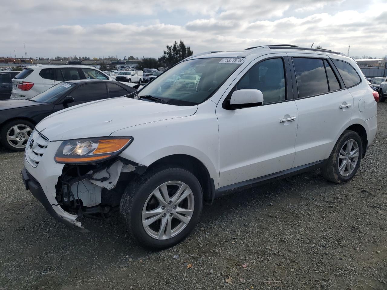  Salvage Hyundai SANTA FE