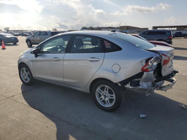 VIN 3FADP4BJ1JM112689 2018 FORD FIESTA no.2