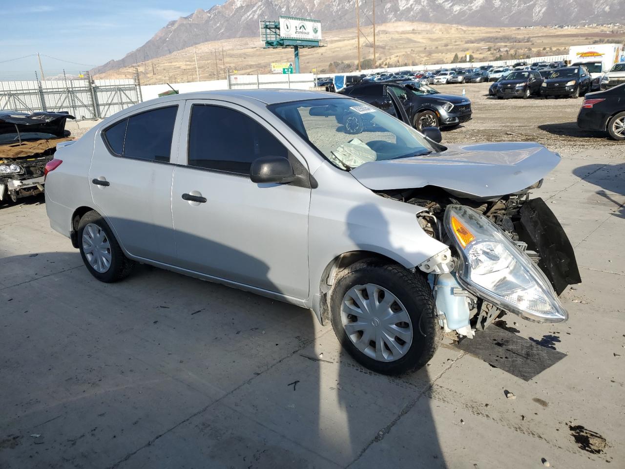 Lot #3024715620 2015 NISSAN VERSA S