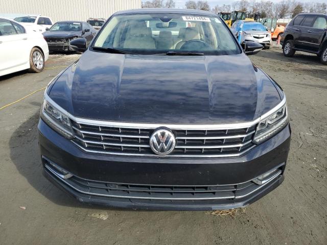2017 VOLKSWAGEN PASSAT SEL - 1VWCT7A32HC076946
