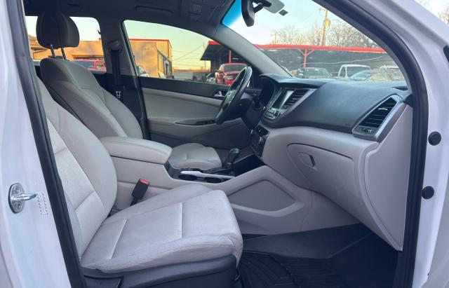 2018 HYUNDAI TUCSON VAL - KM8J33A27JU676691