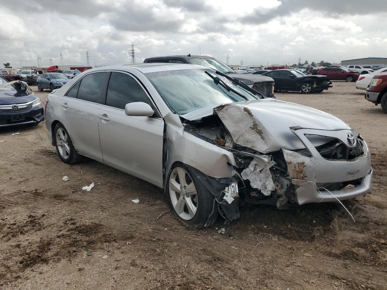 Lot #3031259696 2011 TOYOTA CAMRY SE