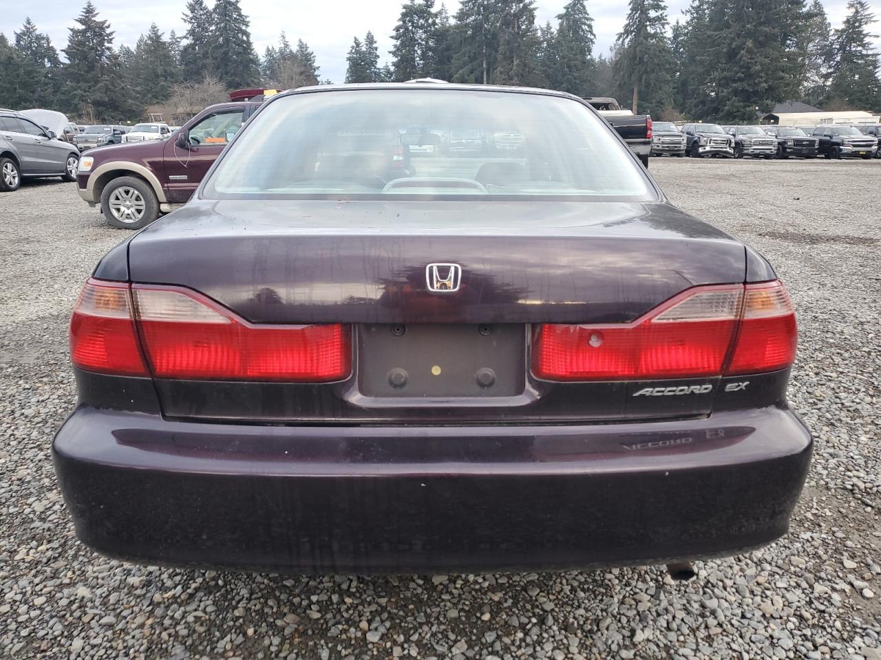 Lot #3027048788 1998 HONDA ACCORD EX