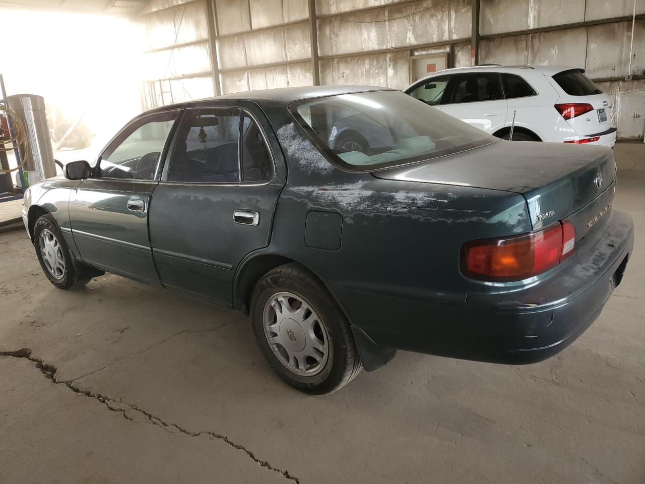 Lot #3041156143 1996 TOYOTA CAMRY LE