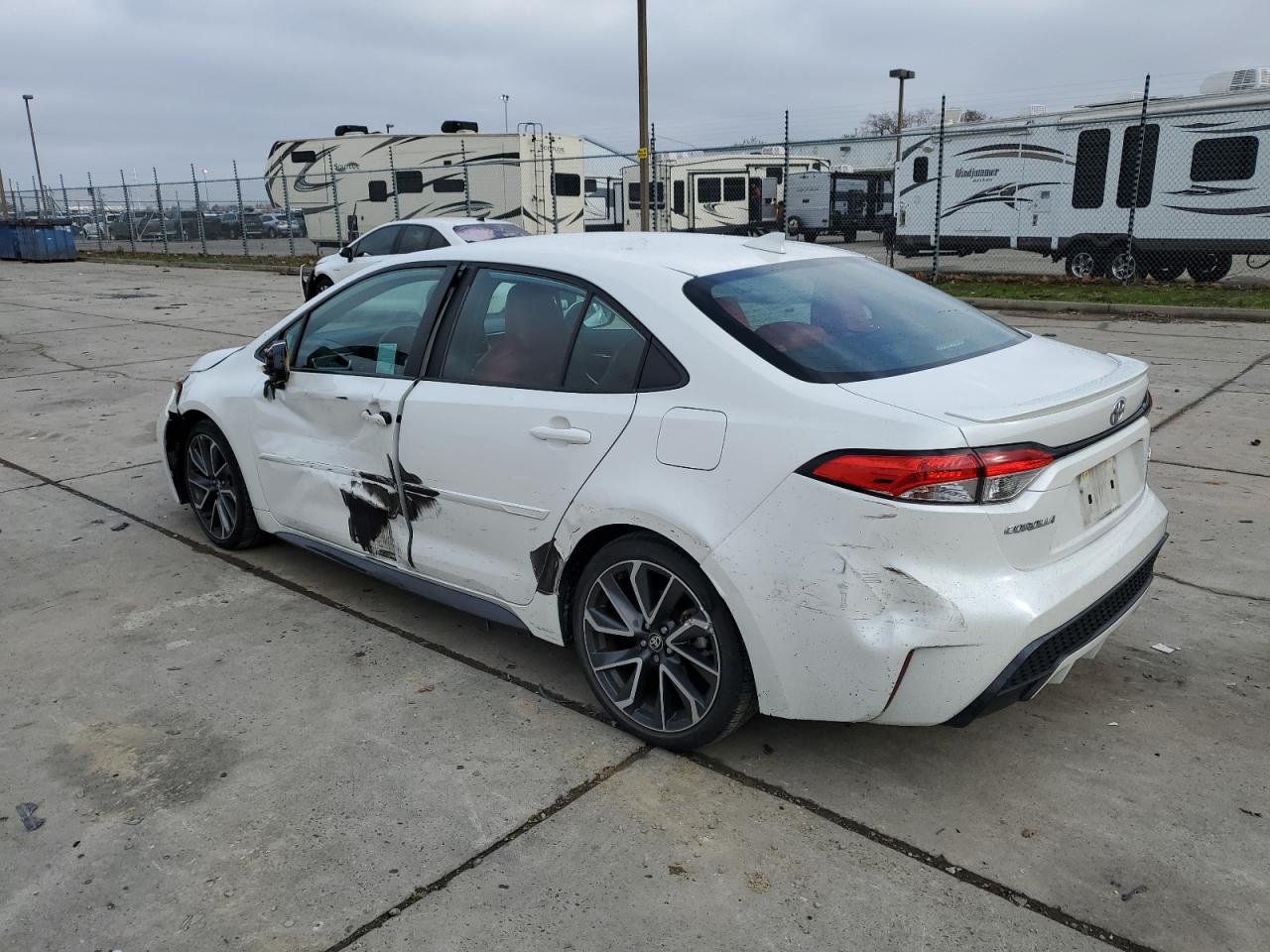 Lot #3040927442 2020 TOYOTA COROLLA SE