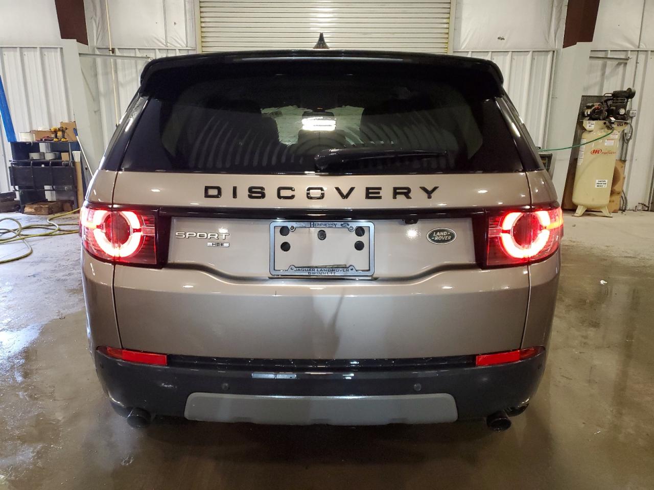 Lot #3023394330 2017 LAND ROVER DISCOVERY