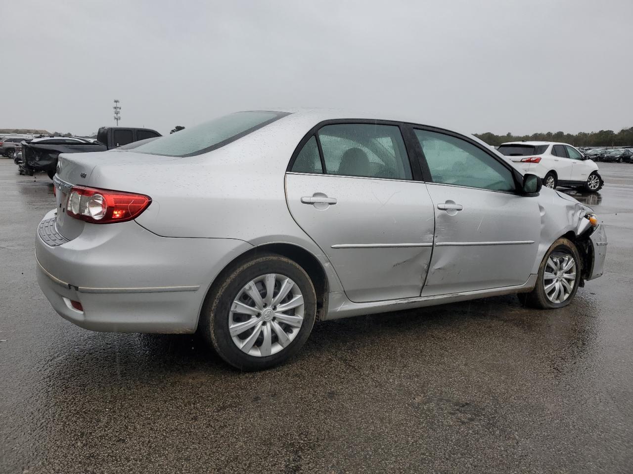 Lot #3033239907 2013 TOYOTA COROLLA BA