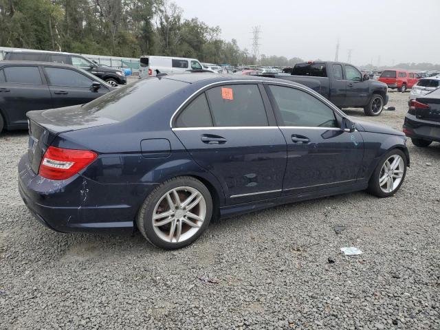 VIN WDDGF4HB9DR261032 2013 MERCEDES-BENZ C-CLASS no.3