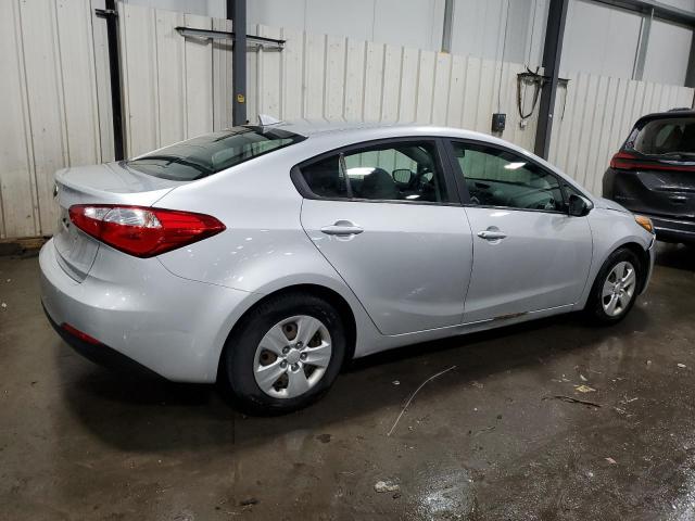 2015 KIA FORTE LX - KNAFK4A67F5371809