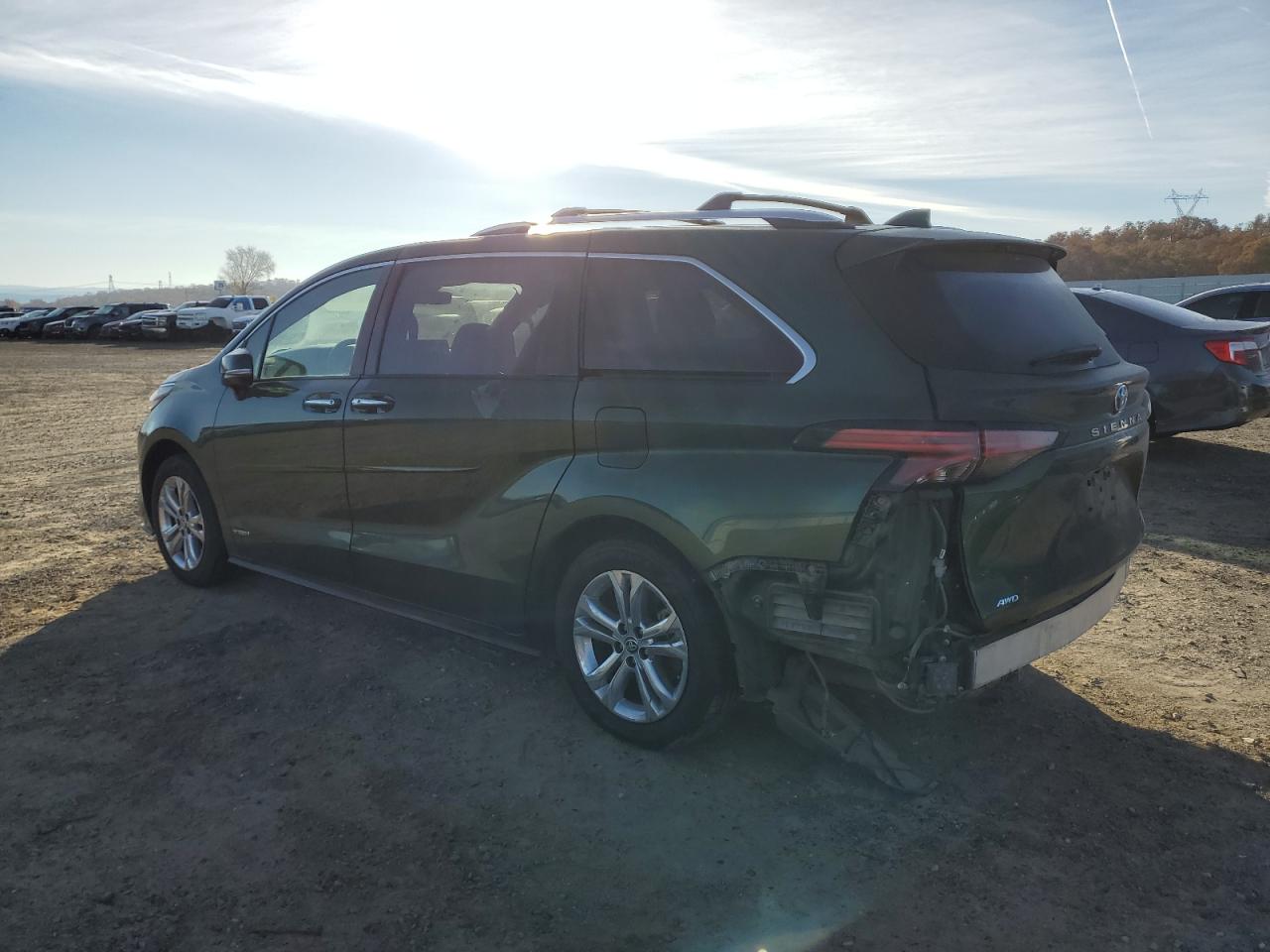 Lot #3033596178 2021 TOYOTA SIENNA LIM