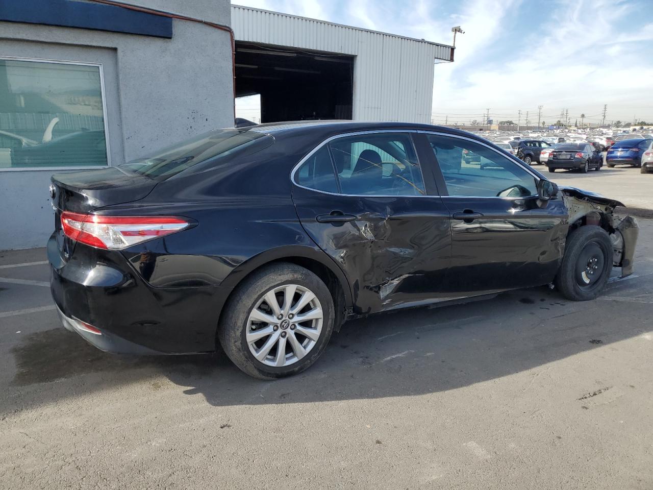 Lot #3020934851 2019 TOYOTA CAMRY L