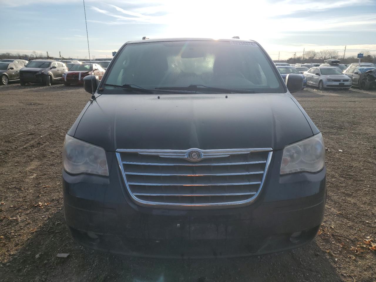 Lot #3050543085 2010 CHRYSLER TOWN AND C