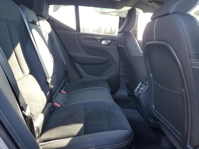 2024 VOLVO XC40 RECHA YV4ER3XM9R2293627