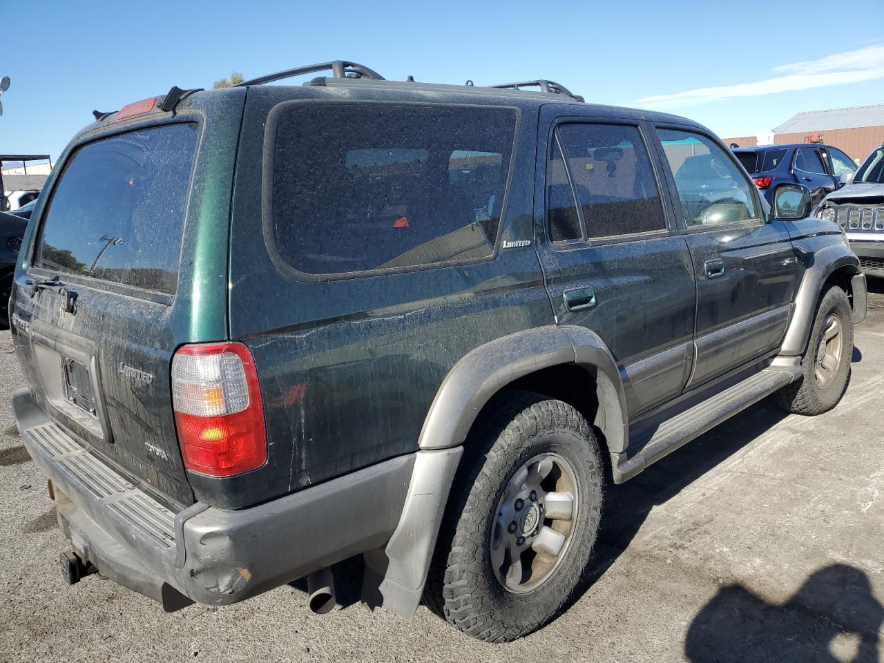 Lot #3024678589 2000 TOYOTA 4RUNNER LI