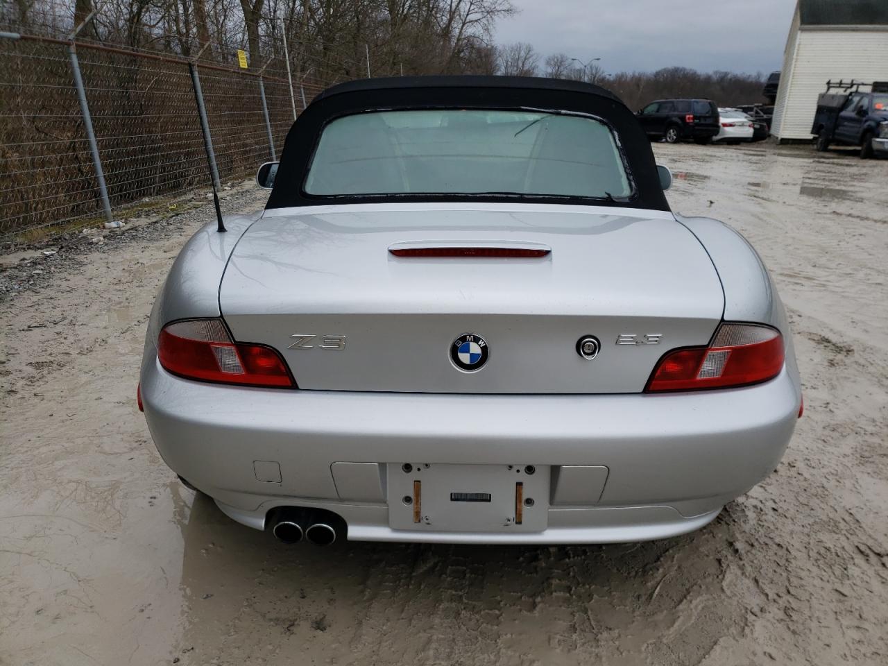 Lot #3033091000 2000 BMW Z3 2.3