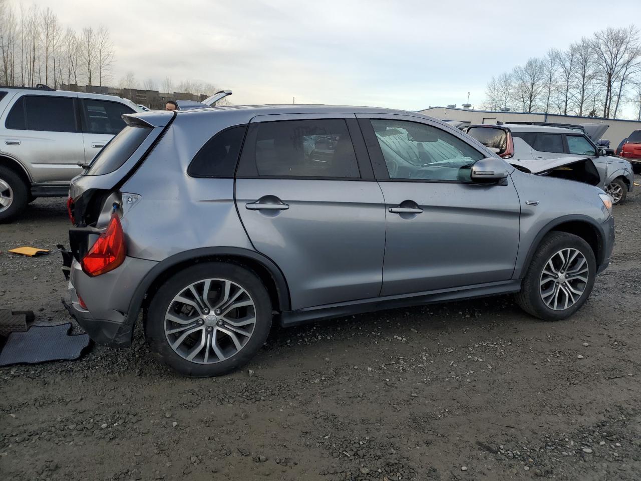 Lot #3029800249 2018 MITSUBISHI OUTLANDER