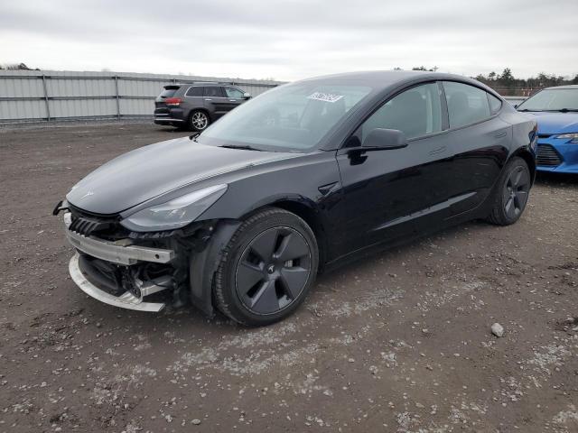 VIN 5YJ3E1EA5NF372352 2022 TESLA MODEL 3 no.1