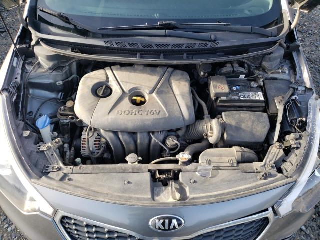 VIN KNAFX4A61G5603937 2016 KIA FORTE no.11