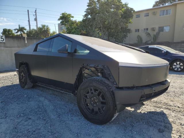 2024 TESLA CYBERTRUCK 7G2CEHED2RA003418