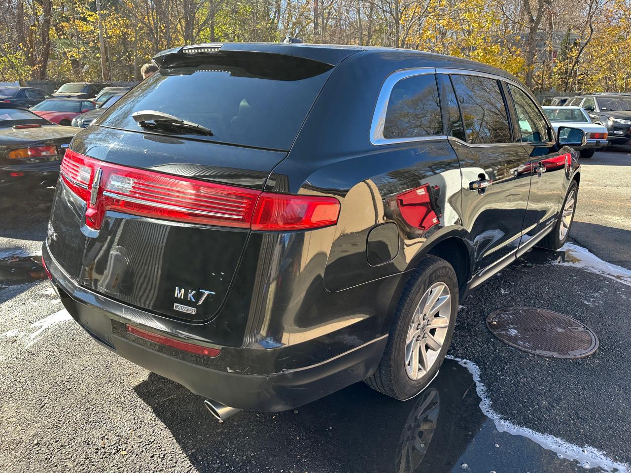 Lot #3040718794 2018 LINCOLN MKT