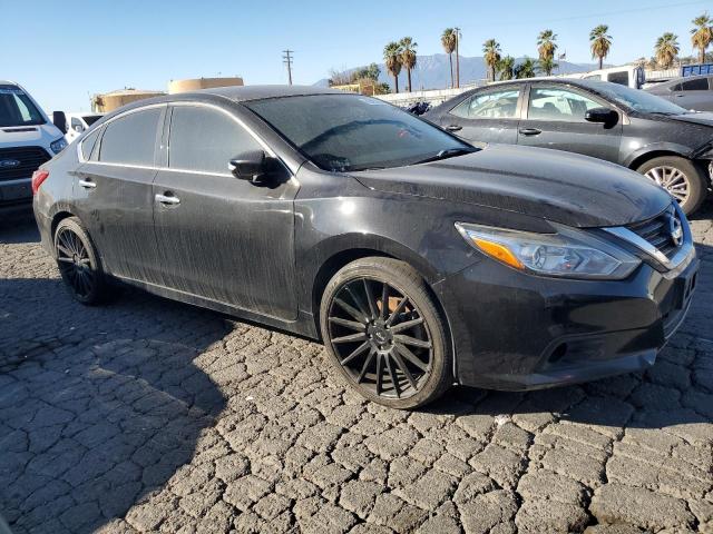 VIN 1N4AL3AP0JC246268 2018 NISSAN ALTIMA no.4