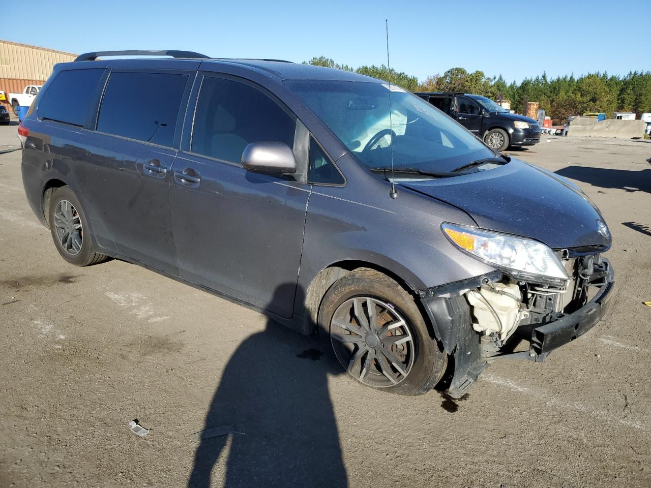 Lot #3037187488 2012 TOYOTA SIENNA LE