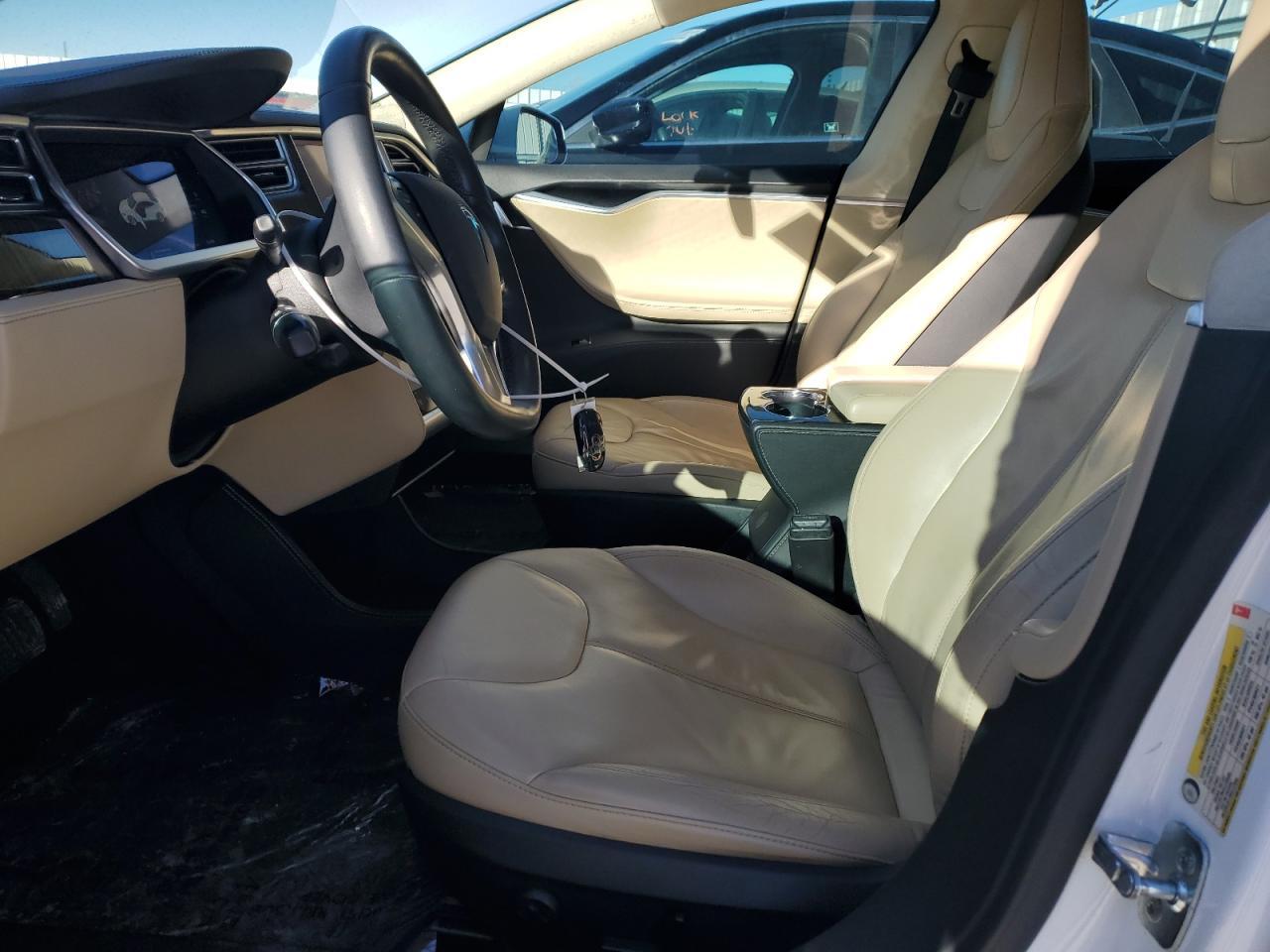 Lot #3026090105 2013 TESLA MODEL S