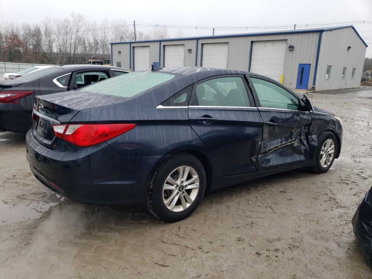 Lot #3034307071 2012 HYUNDAI SONATA GLS