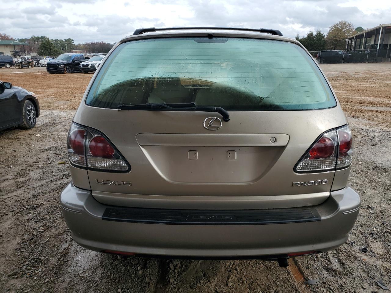 Lot #3033280829 2002 LEXUS RX 300