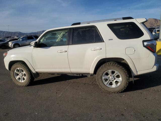 2022 TOYOTA 4RUNNER SR - JTEMU5JR3N6030769