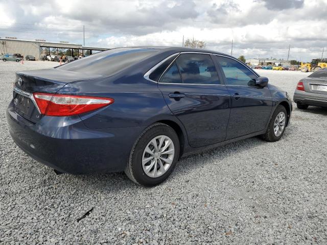 VIN 4T1BF1FK2HU701497 2017 TOYOTA CAMRY no.3