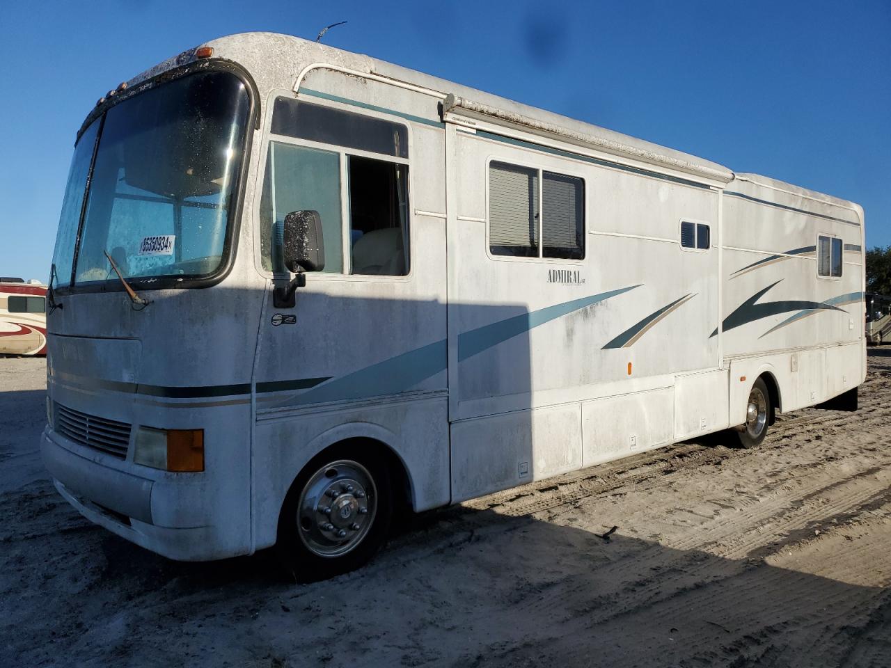 Lot #3025870513 2002 HOLI MOTORHOME