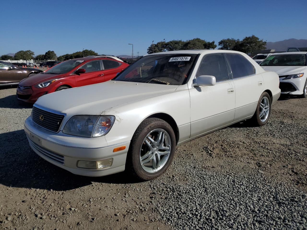 Lot #3042014201 1999 LEXUS LS 400