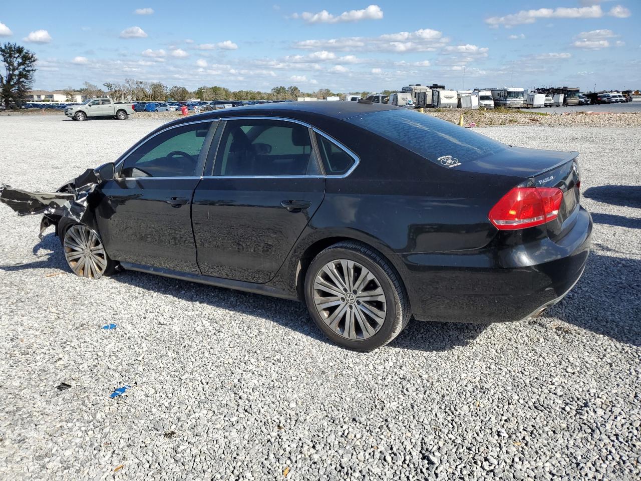 Lot #3044612234 2012 VOLKSWAGEN PASSAT SE