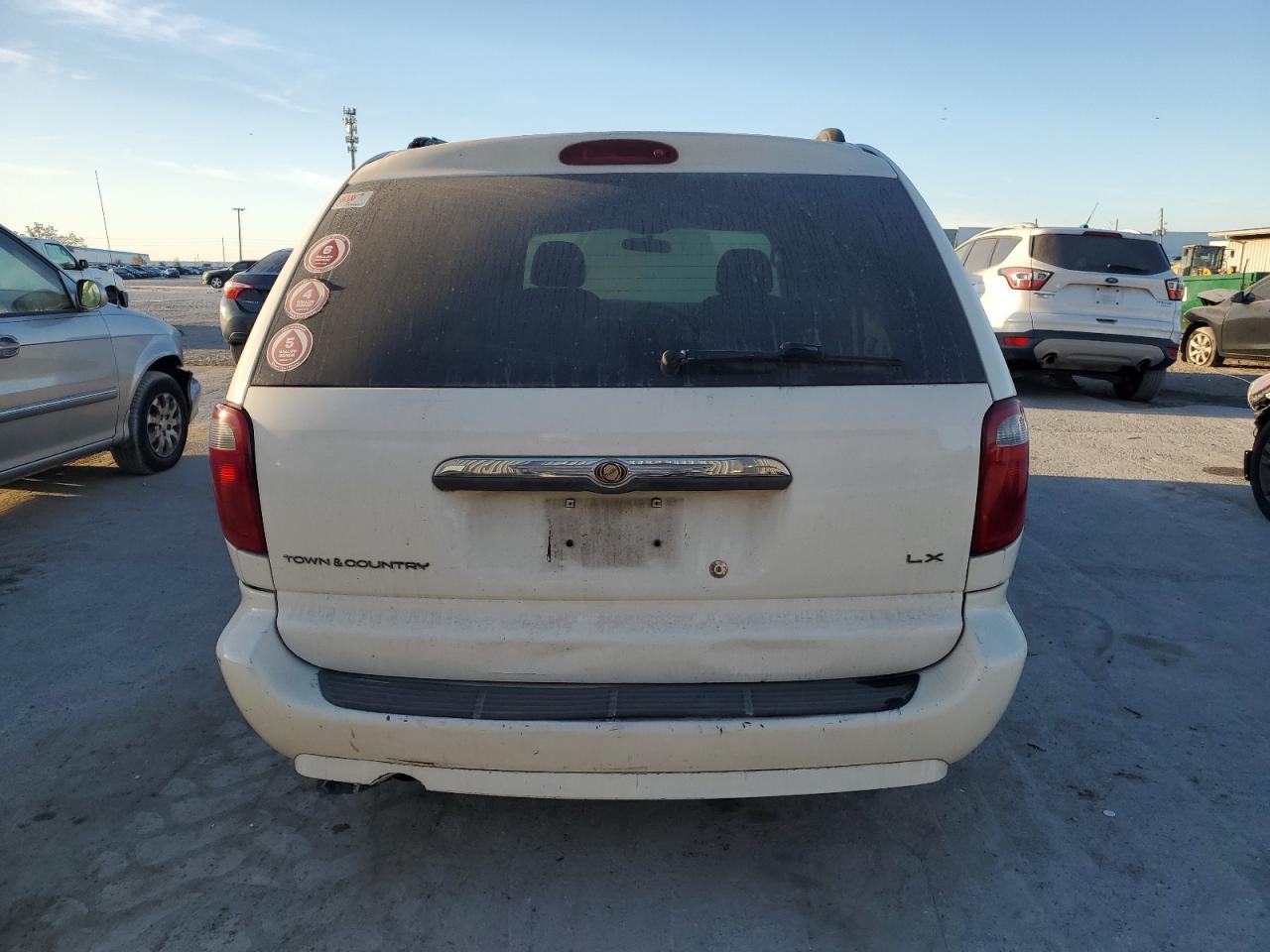 Lot #3024267970 2006 CHRYSLER TOWN & COU