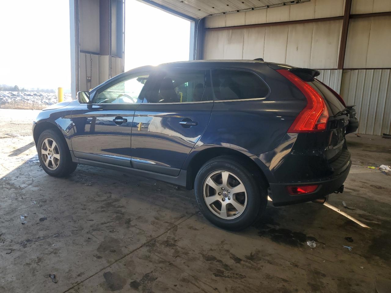 Lot #3029573101 2012 VOLVO XC60 3.2