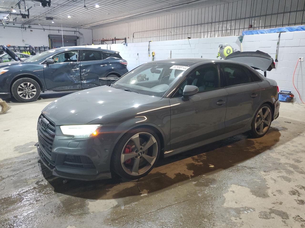 AUDI S3 PRESTIGE