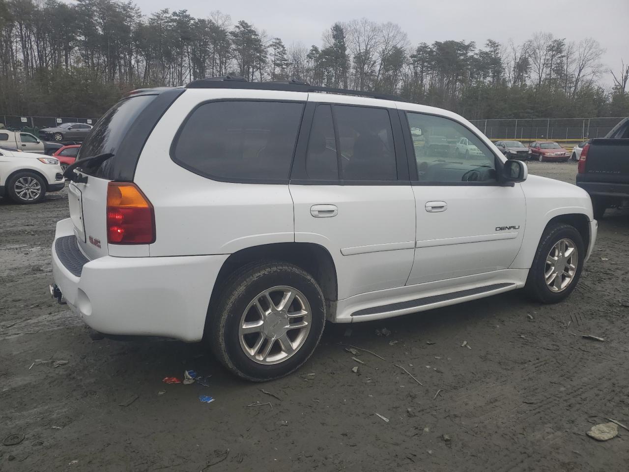 Lot #3045578660 2007 GMC ENVOY DENA