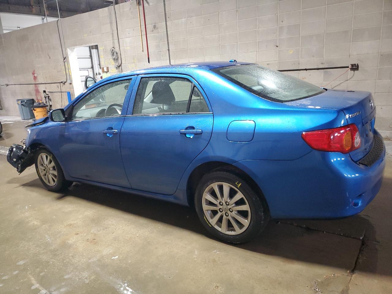 Lot #3033028001 2009 TOYOTA COROLLA BA