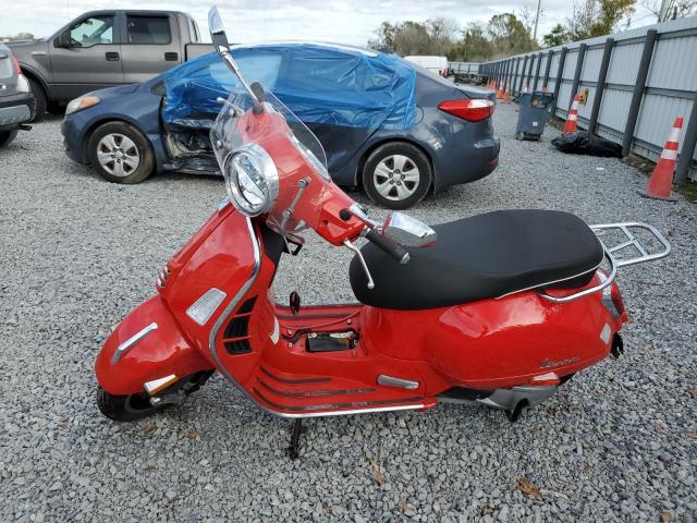 VESPA GTS/SEI GI 2023 red  gas ZAPMD39MXP5100518 photo #4