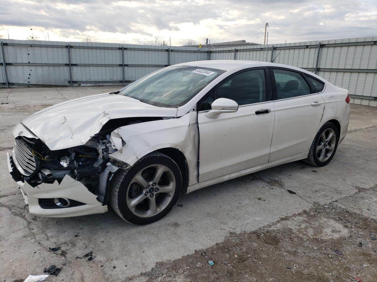  Salvage Ford Fusion